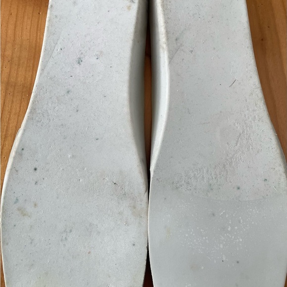 Saint Laurent Cream Canvas Sneakers - Picture 6 of 6